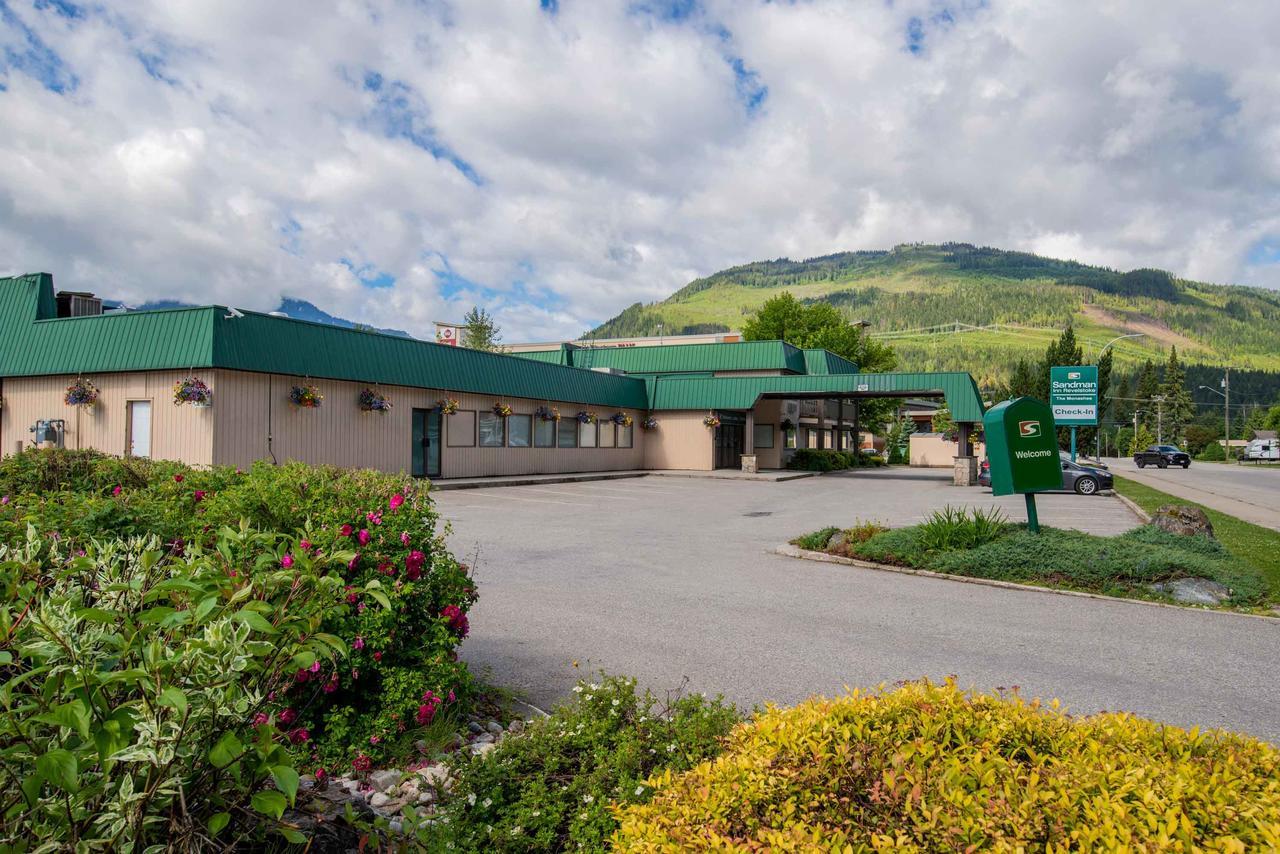 Sandman Hotel Revelstoke Zewnętrze zdjęcie