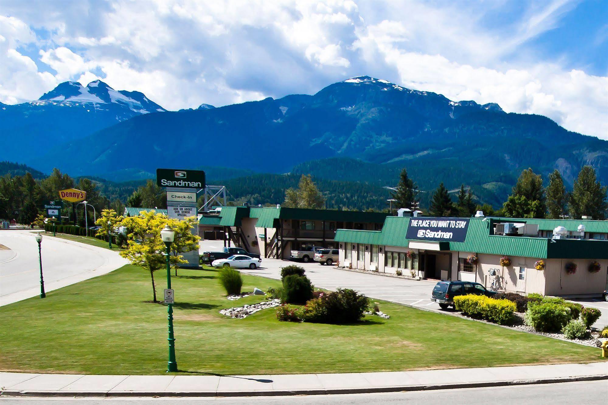 Sandman Hotel Revelstoke Zewnętrze zdjęcie